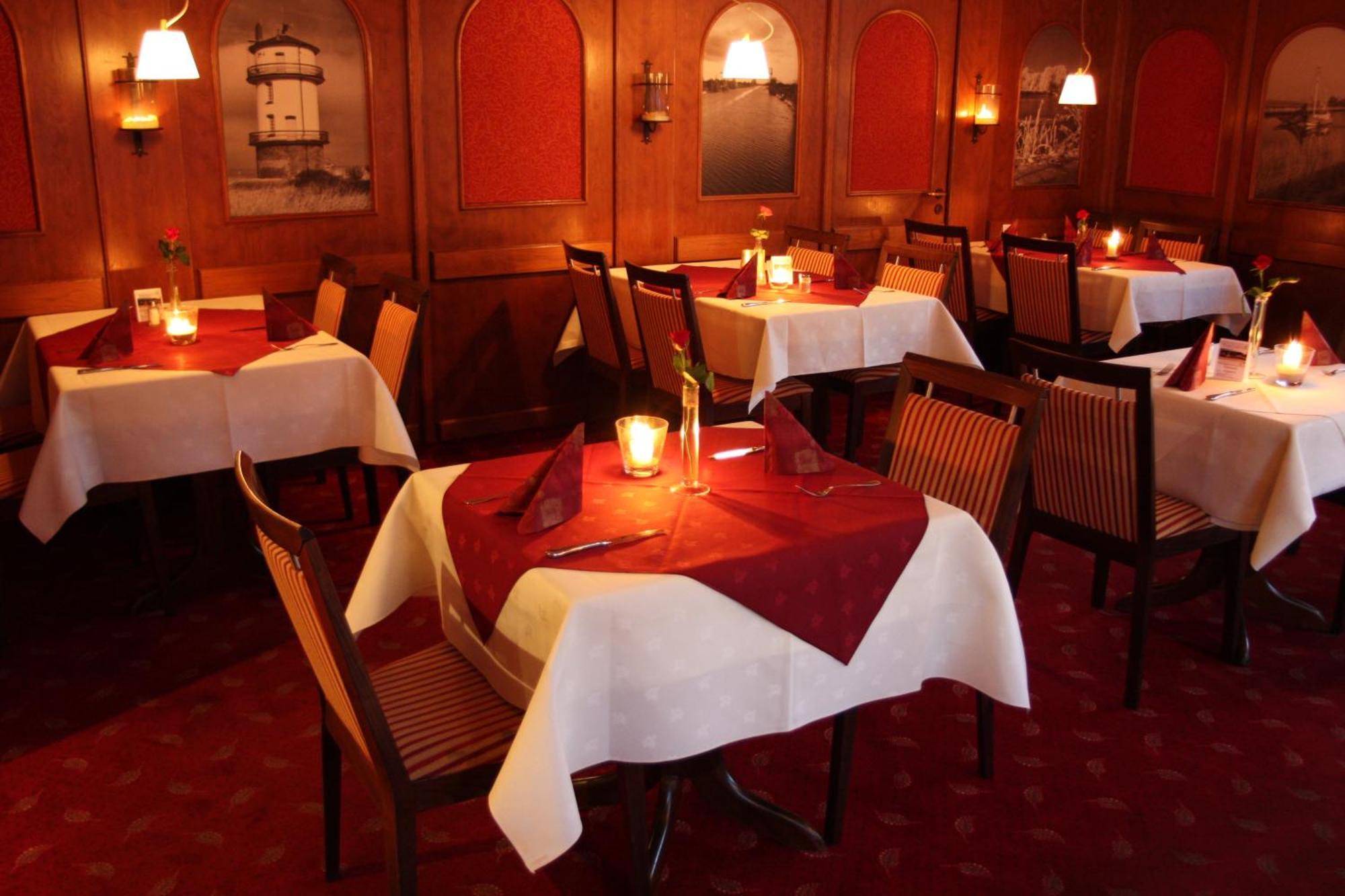 Hotel Zwei Linden - Links Der Elbe - Niedersachsen Balje Dış mekan fotoğraf